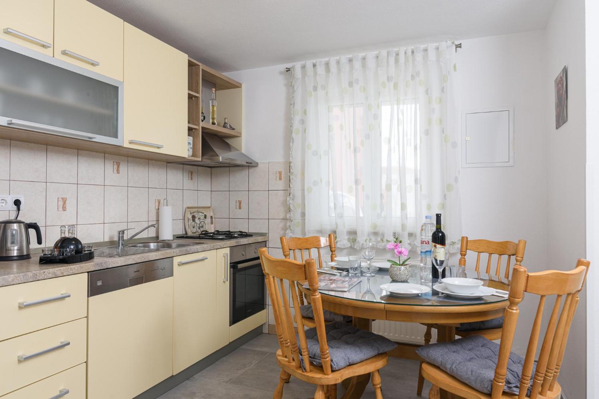 Apartman Karic 트로기르 외부 사진